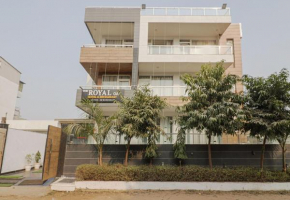 TOWNHOUSE ROYAL OAK